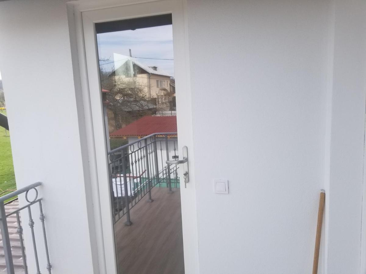 Autentic Adorabil Apartment Albestii Paminteni Экстерьер фото